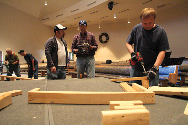 Foothills Baptist: Bringing the spirit of Christmas to AF